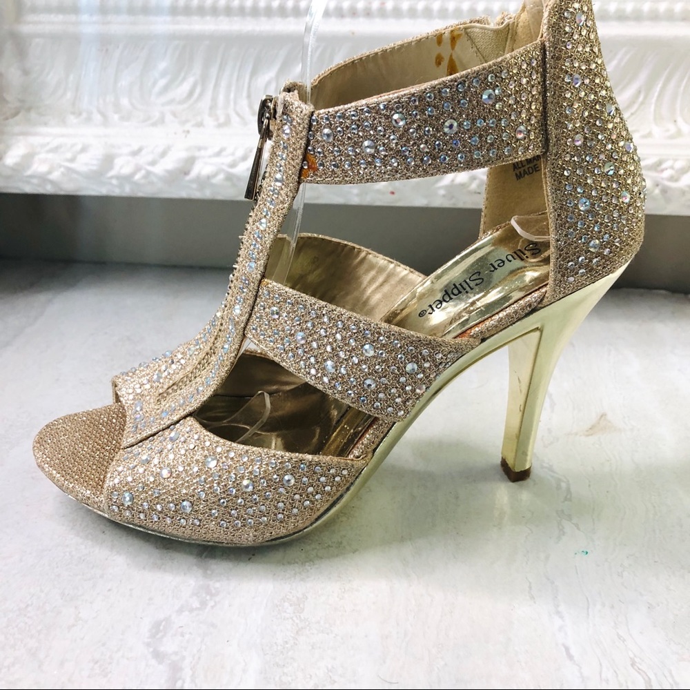 3/$20 Silver Slipper gold strappy heels